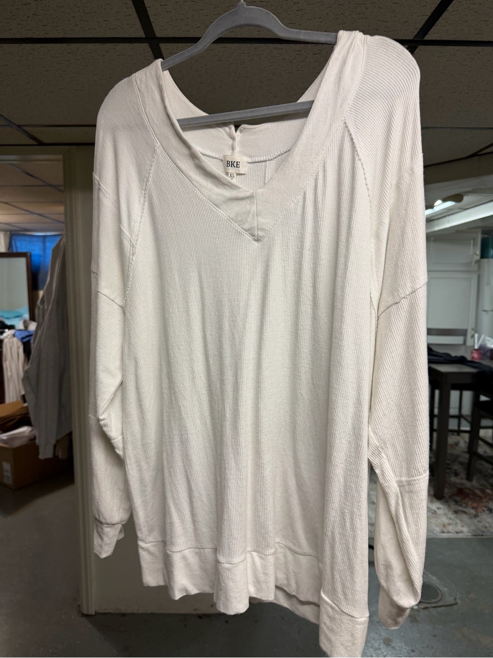 BKE White Waffle-Knit Long-Sleeve Thermal Sweatshirt